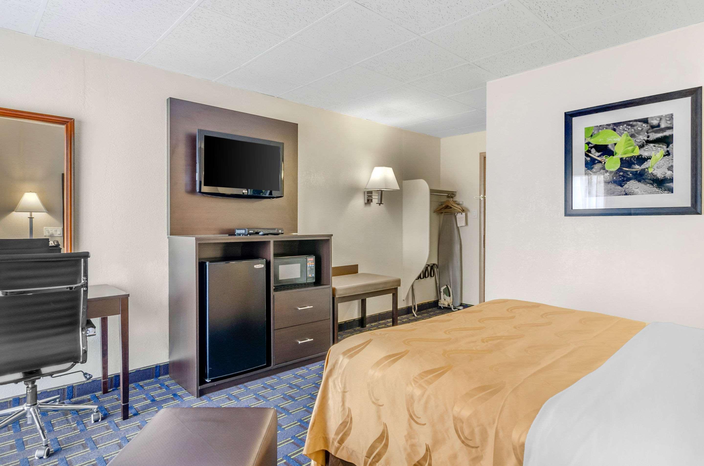 Quality Inn Waynesboro - Skyline Drive Eksteriør bilde