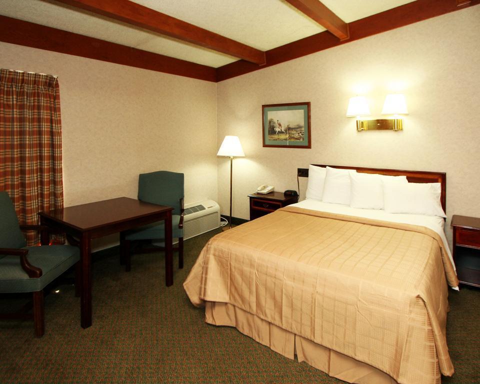 Quality Inn Waynesboro - Skyline Drive Eksteriør bilde