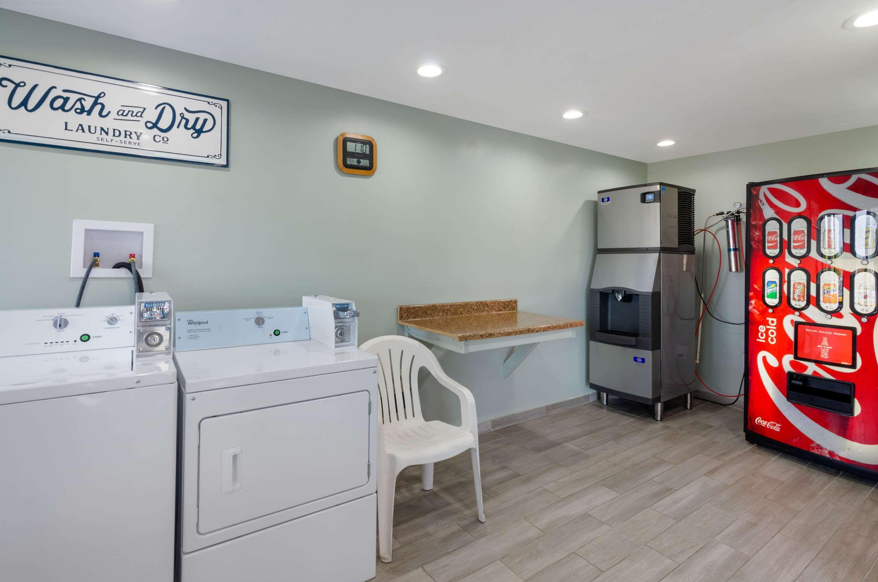 Quality Inn Waynesboro - Skyline Drive Eksteriør bilde