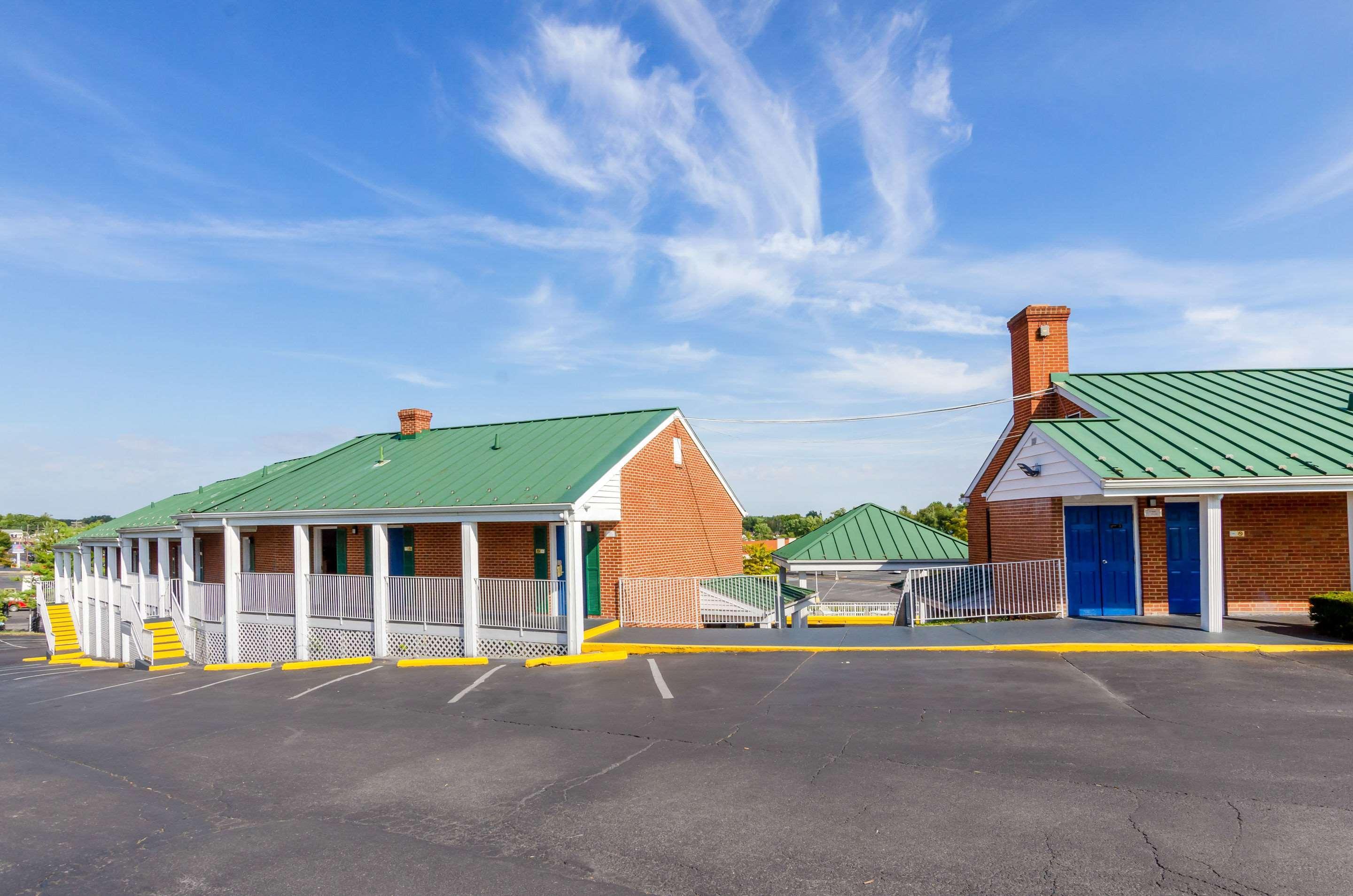 Quality Inn Waynesboro - Skyline Drive Eksteriør bilde