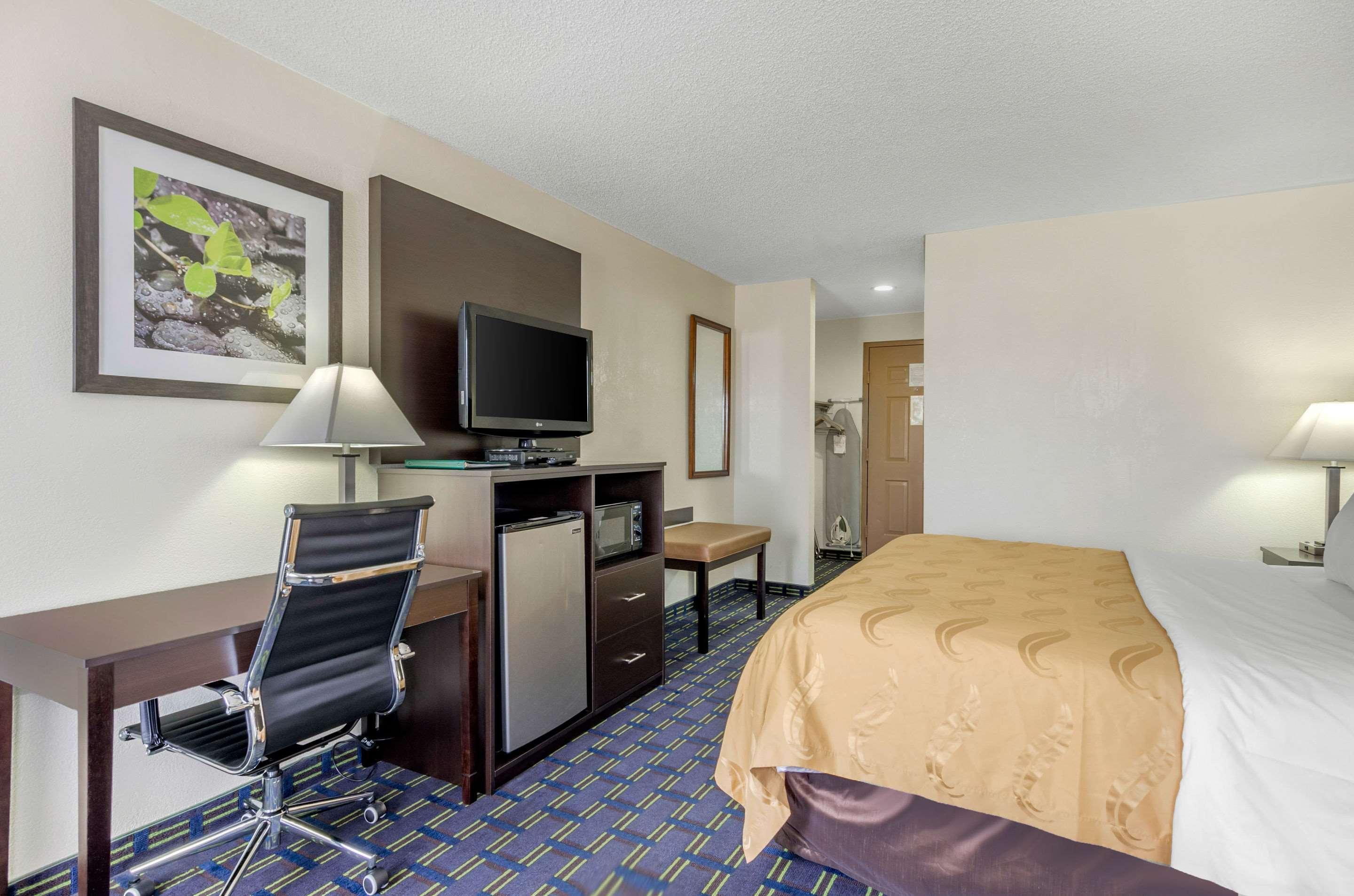 Quality Inn Waynesboro - Skyline Drive Eksteriør bilde