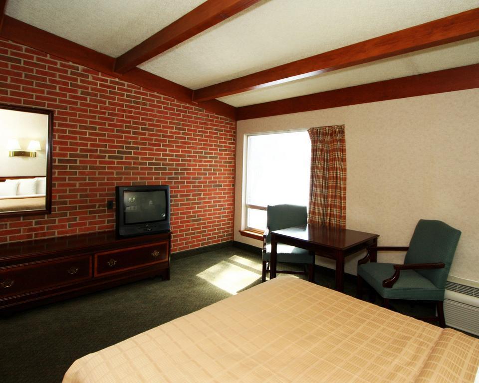 Quality Inn Waynesboro - Skyline Drive Eksteriør bilde