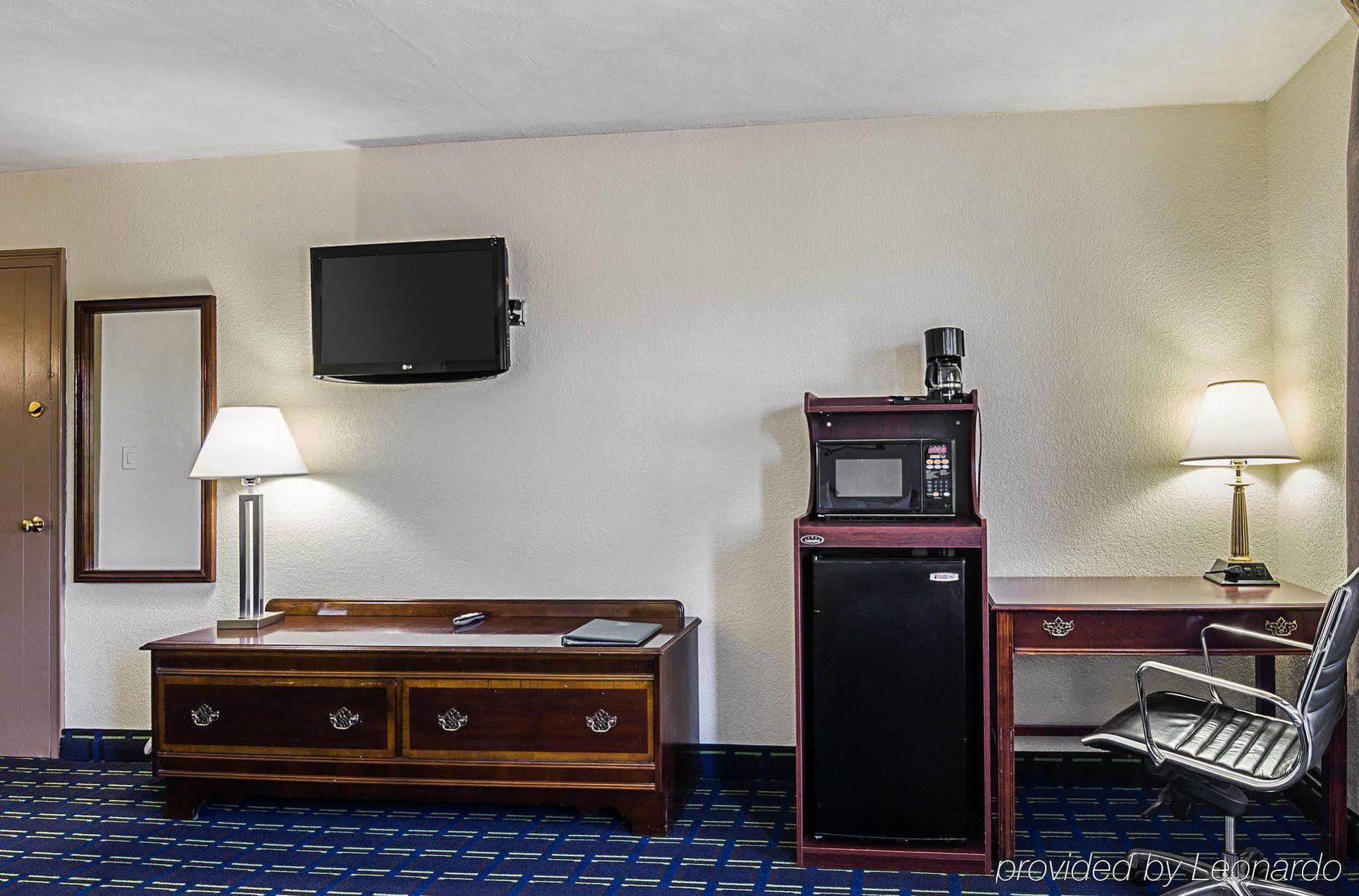 Quality Inn Waynesboro - Skyline Drive Eksteriør bilde